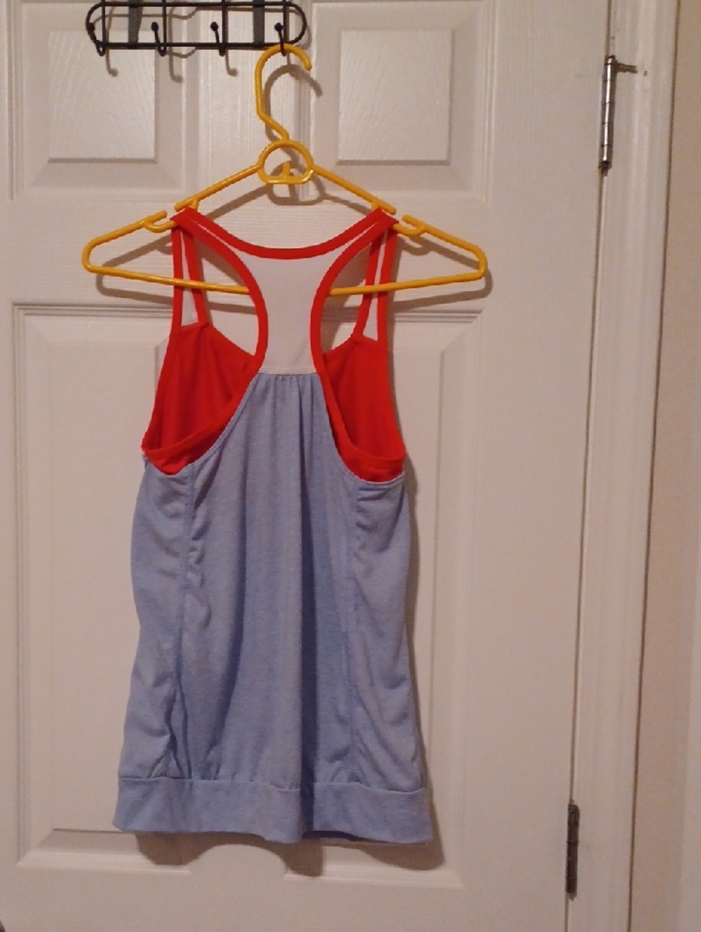 <> Nike Light Gray Tank with Bright Red Trim Women's Size XLarge - Picture 5 of 10